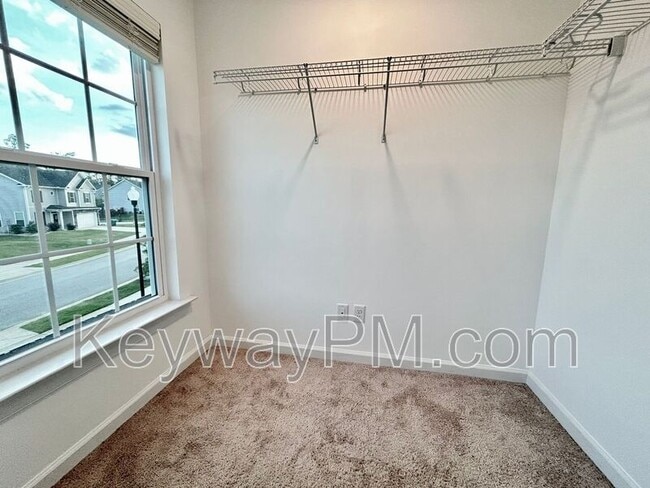 Building Photo - 3097 Lobella Dr