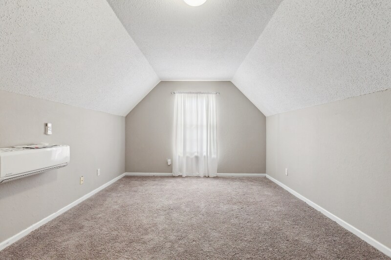 Building Photo - 232 Gilliam Ct