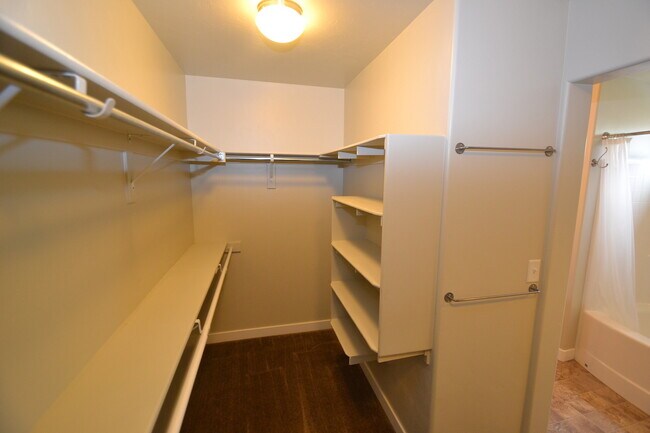 Building Photo - Beautiful 3 Bed/2.5 Bath in Draper!!!
