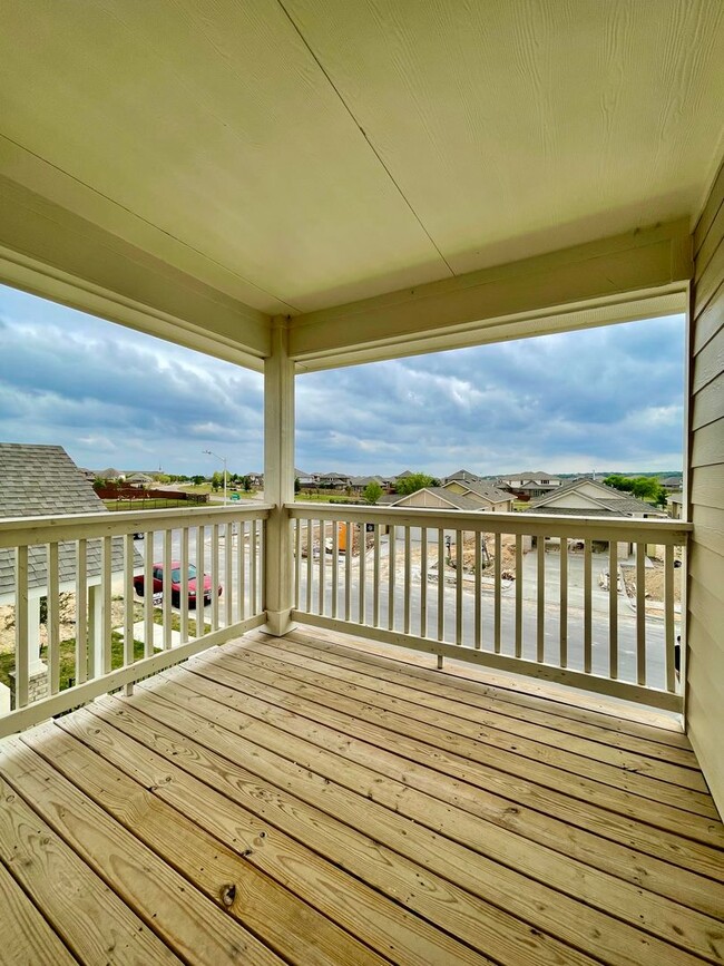 Building Photo - Beautiful Home in a Fantastic Community! Reduced Deposit!