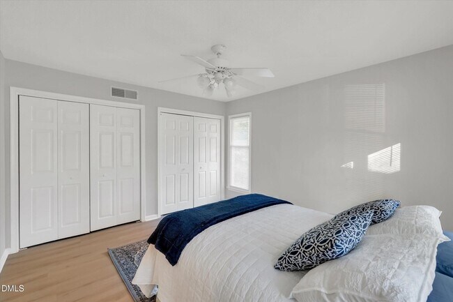 Building Photo - 2811 Edridge Ct