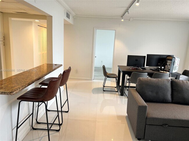Building Photo - 13499 Biscayne Blvd