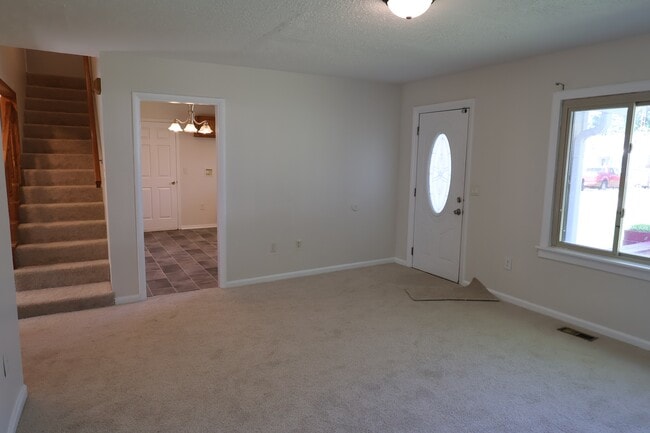 Building Photo - 4993 Vance