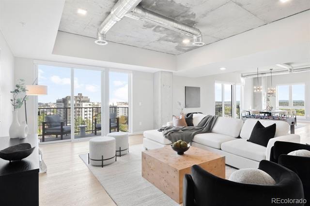 Building Photo - 1515 Julian St