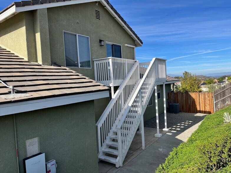 Building Photo - 24940 Butterchurn Rd