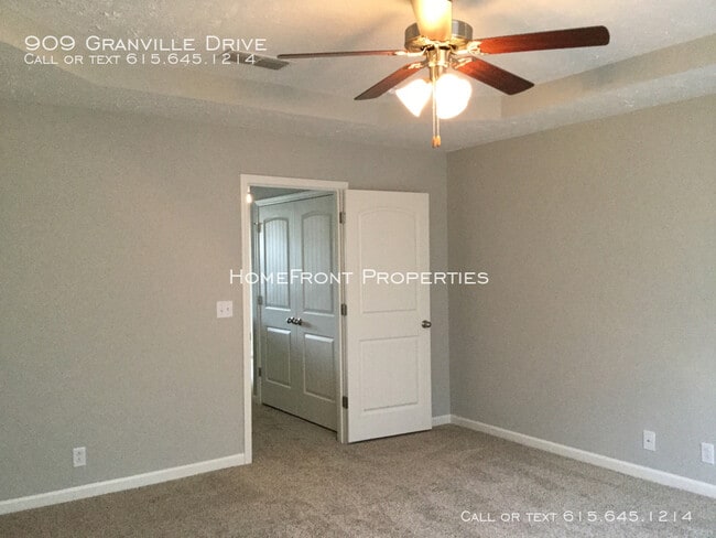 Building Photo - 3 BD, 3 BA Townhome: Triple Blackman Schools