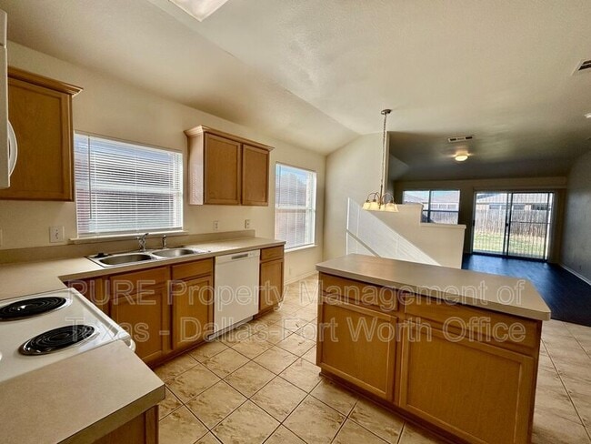 Building Photo - 1717 Wind Dancer Trail