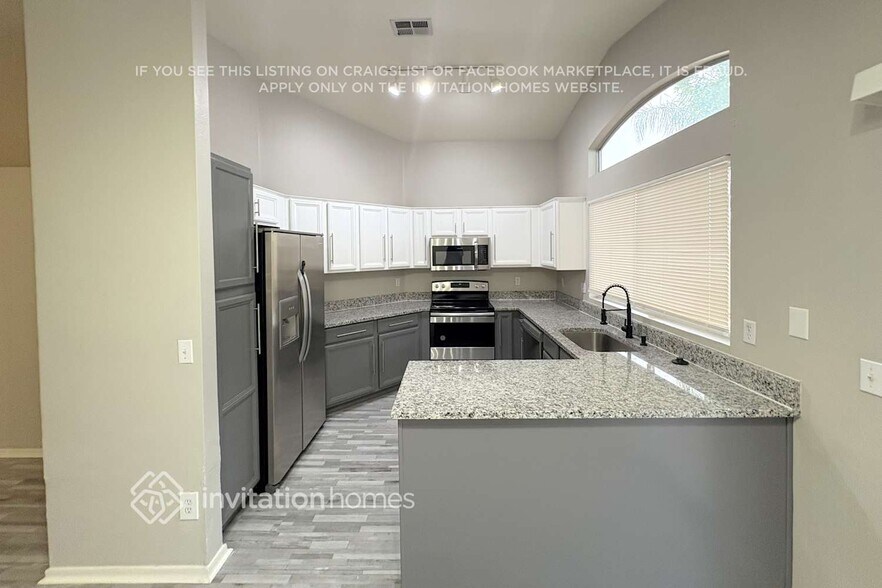 Building Photo - 5016 W Tonto Rd