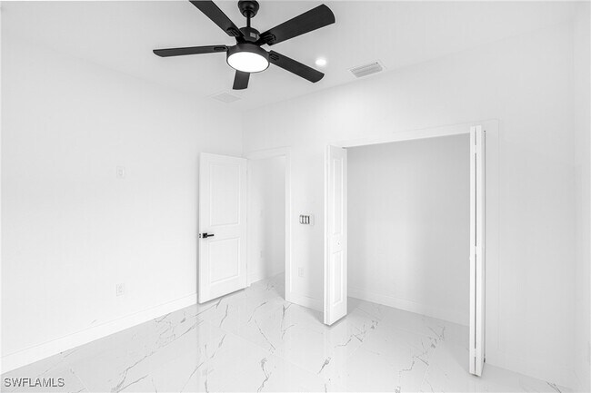 Building Photo - 3534 NW 21st St
