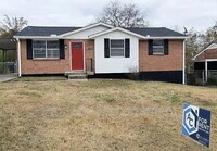 Building Photo - "Charming 3-Bedroom Retreat in Nashville – Cozy Living with 1,061 Sq Ft of Comfort!"