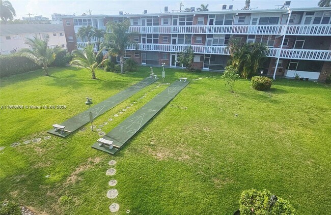 Primary Photo - 141 NE 10th Ave