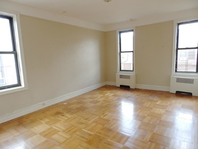 Building Photo - 1722 Caton Ave