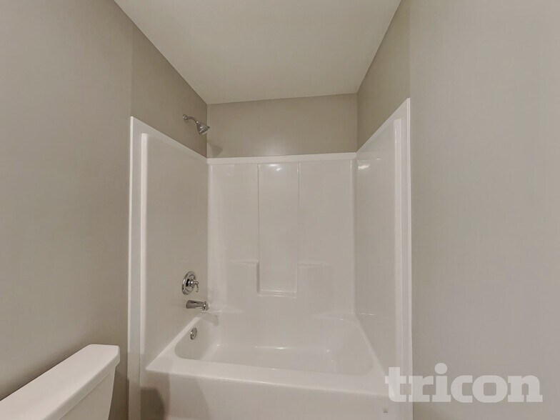 Building Photo - 4740 W Mineral Ln