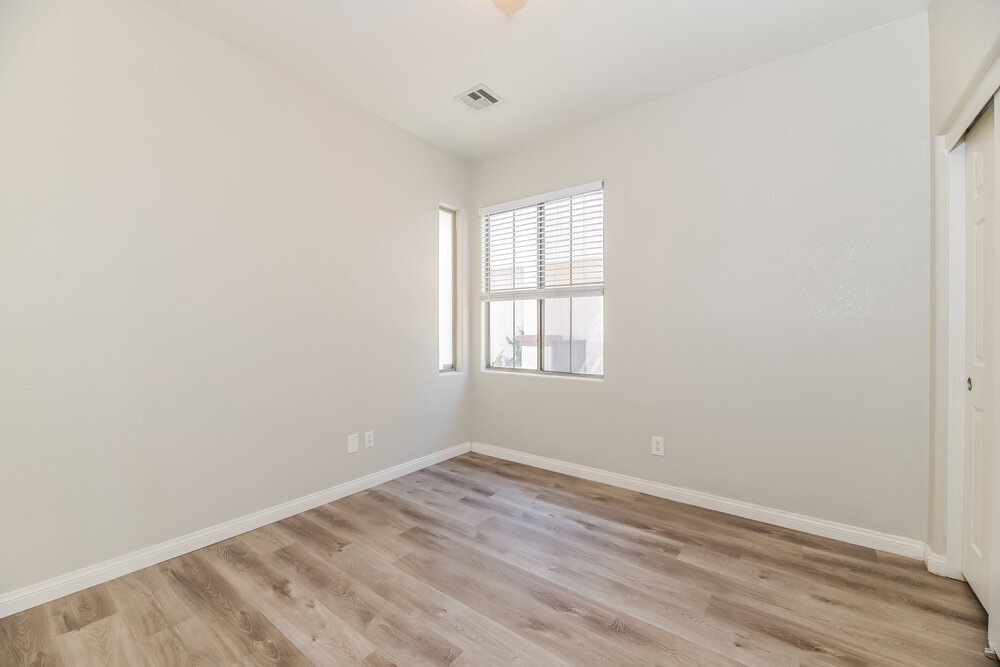 Building Photo - 328 Sweet Sugar Pine Dr