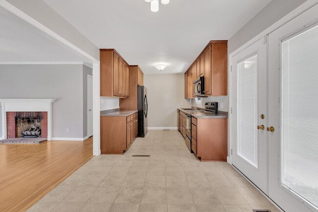 Building Photo - House for Rent in Jacksonville!