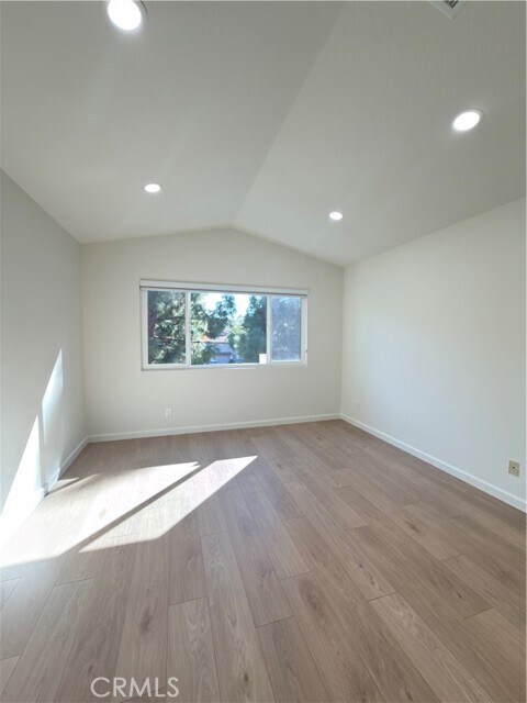 Building Photo - 25032 Sanoria St