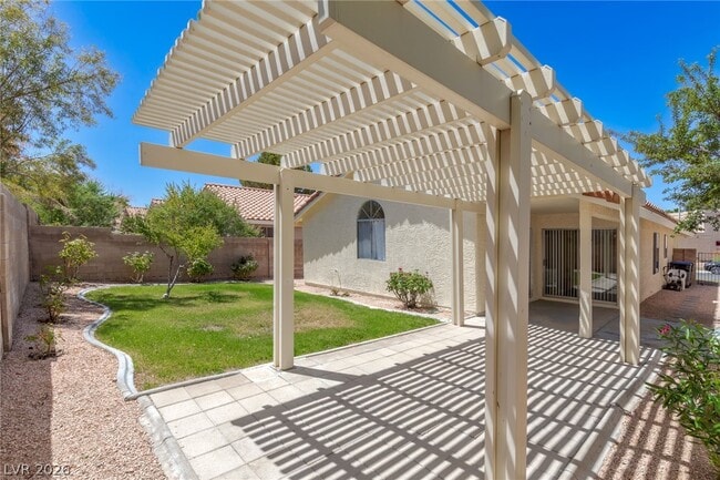 Building Photo - 2803 Mirage Rd