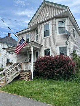 Primary Photo - 293 Grove St