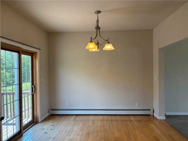 Building Photo - 1656 NY-205
