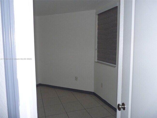 Building Photo - 8980 W Flagler St