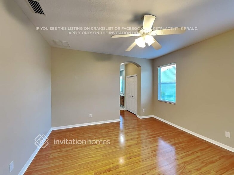 Building Photo - 5832 Heronrise Crescent Dr