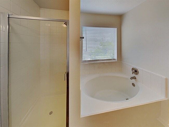 Building Photo - 26881 Monarch Manor Ln