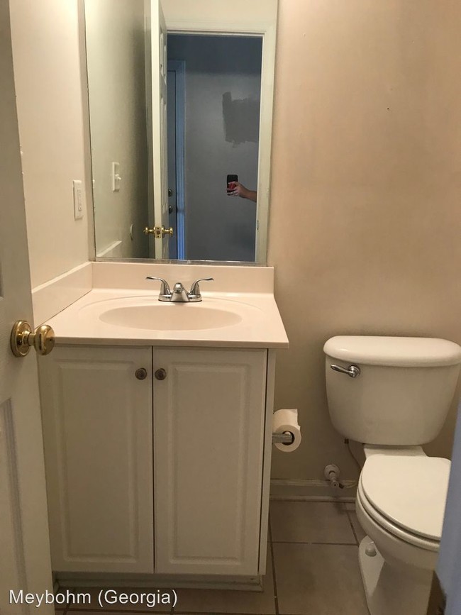 Building Photo - 3 br, 3 bath House - 327 Whitney Place