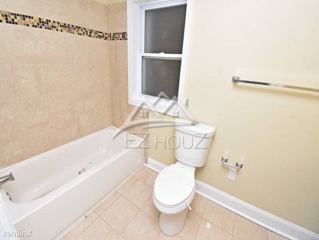Building Photo - 2 br, 2 bath Apartment - 203 N Montford Ave