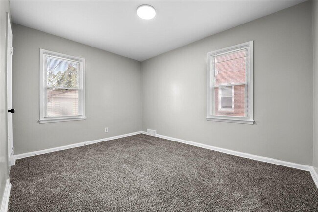 Building Photo - 16283 Carlisle St