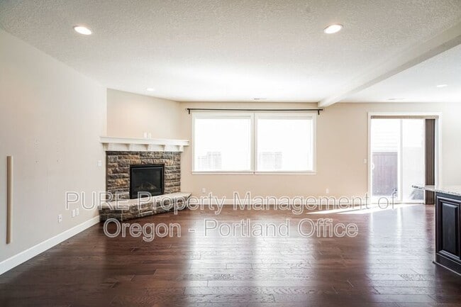 Building Photo - 17190 NW Catalpa St
