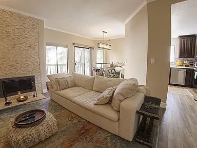 Building Photo - "Chic & Cozy 2BR/2BA Retreat in Santa Clara – Perfect for Modern Living!"