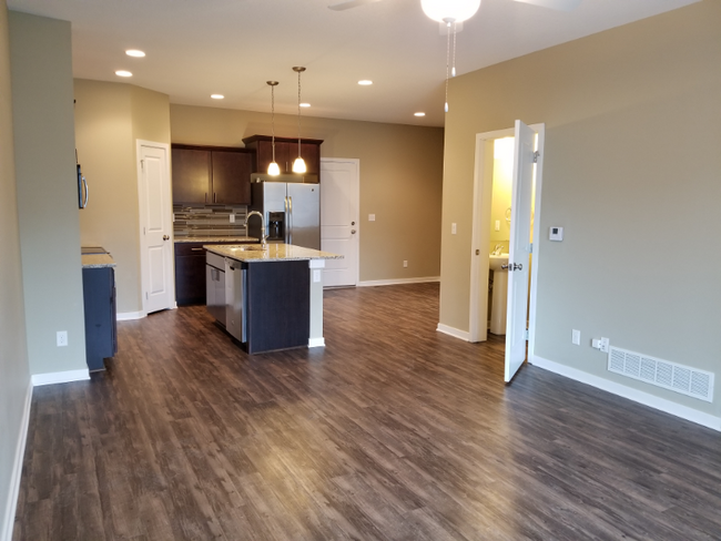 Building Photo - 9172 Burkwood Dr