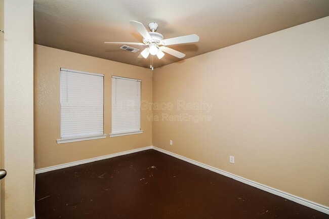 Building Photo - 740 Rocky Rdg