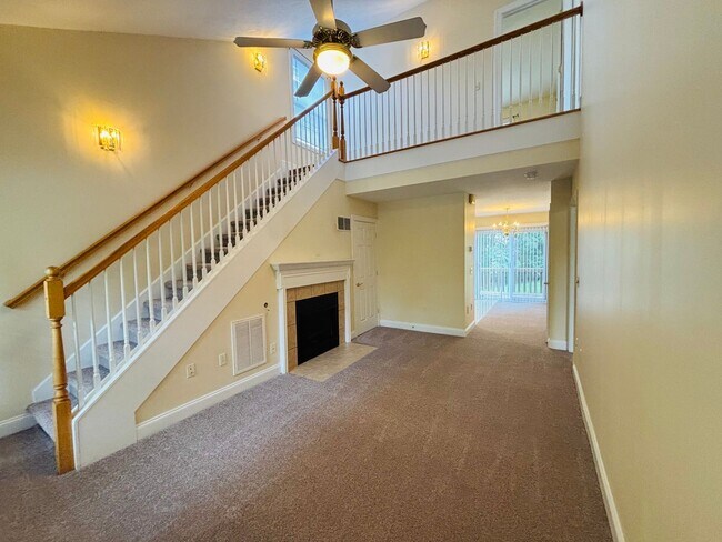 Building Photo - 230 Willow Oak Dr NW