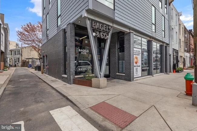 Building Photo - 1317 Frankford Ave