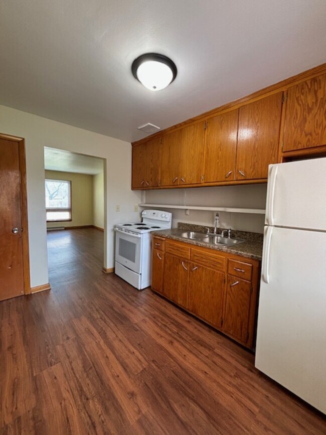 Building Photo - 4313 N 75th St