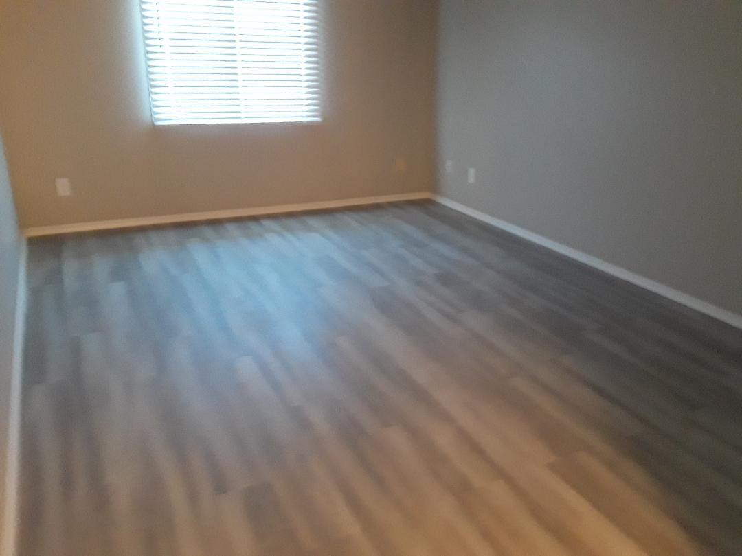 Building Photo - 4852 W Frier Dr