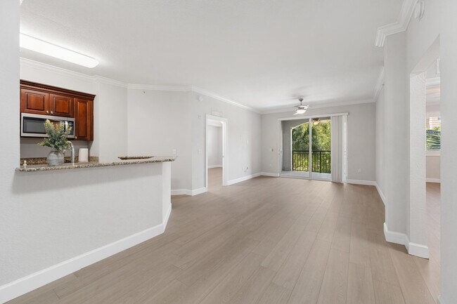 Primary Photo - 1690 Renaissance Commons Blvd