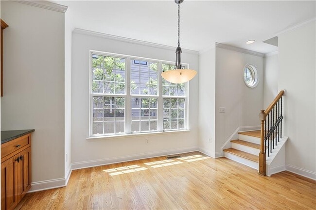 Building Photo - 255 Vannoy Park Lane Dr SE