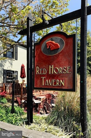 Building Photo - 23443 Dover Rd