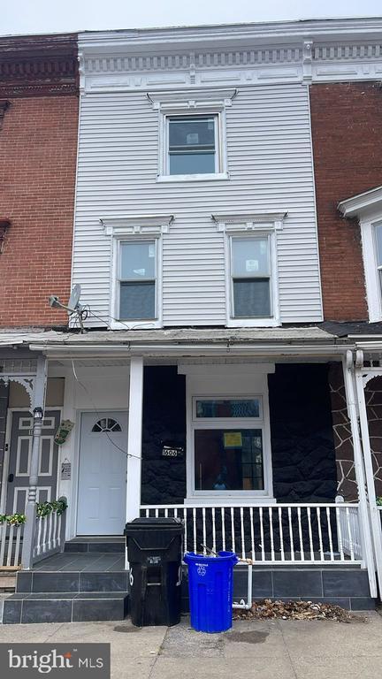 Primary Photo - 1606 Regina St