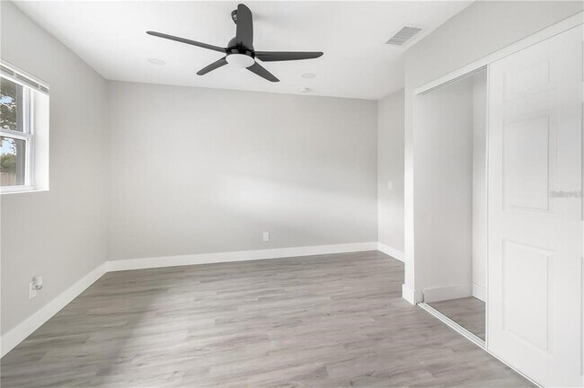 Building Photo - 10341 Kumquat Ln