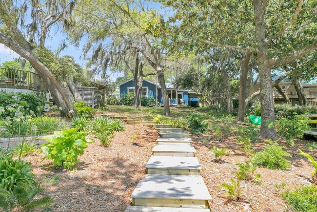 Building Photo - 46 Marlborough Rd