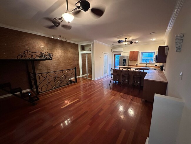 Building Photo - Beautiful Studio Apartment in Fishtown wit...