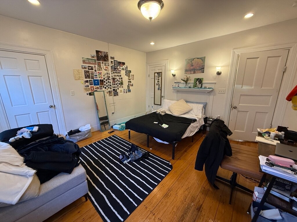 Building Photo - 22 Highland Ave
