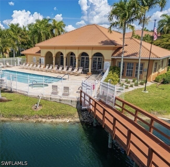 Building Photo - 15433 Bellamar Cir
