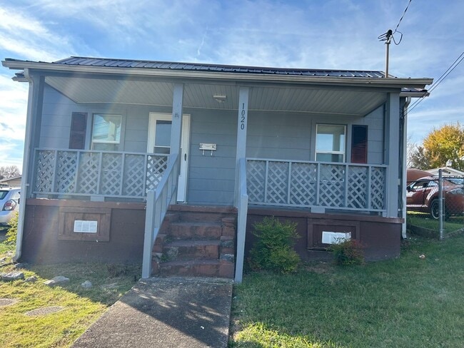Primary Photo - 2 Bedroom / 1 Bath Home Kingsport TN