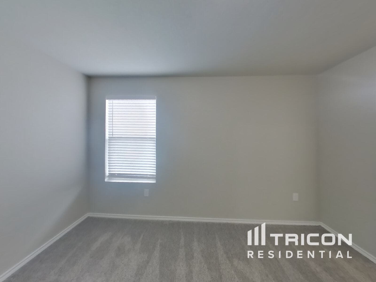 Building Photo - 6827 Freedom Hills