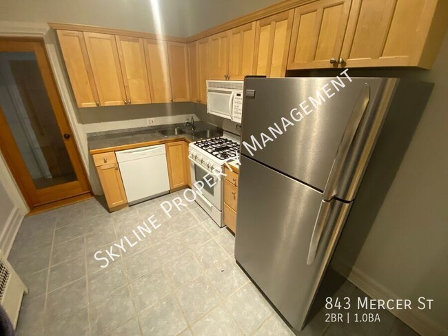 Building Photo - Gorgeous 2 Bedroom Home For Rent in Fishtown!