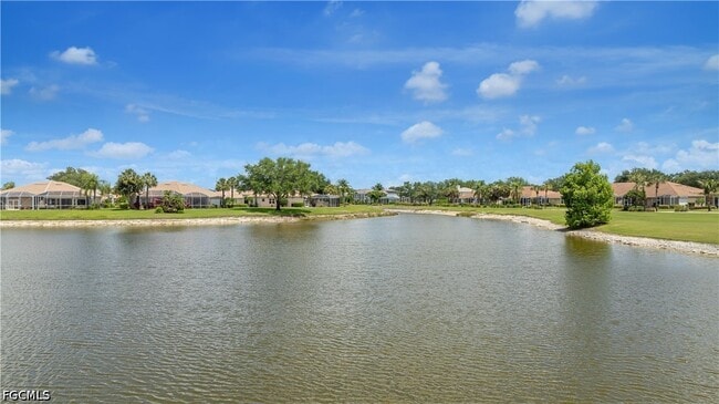 Building Photo - 1896 Crestview Way